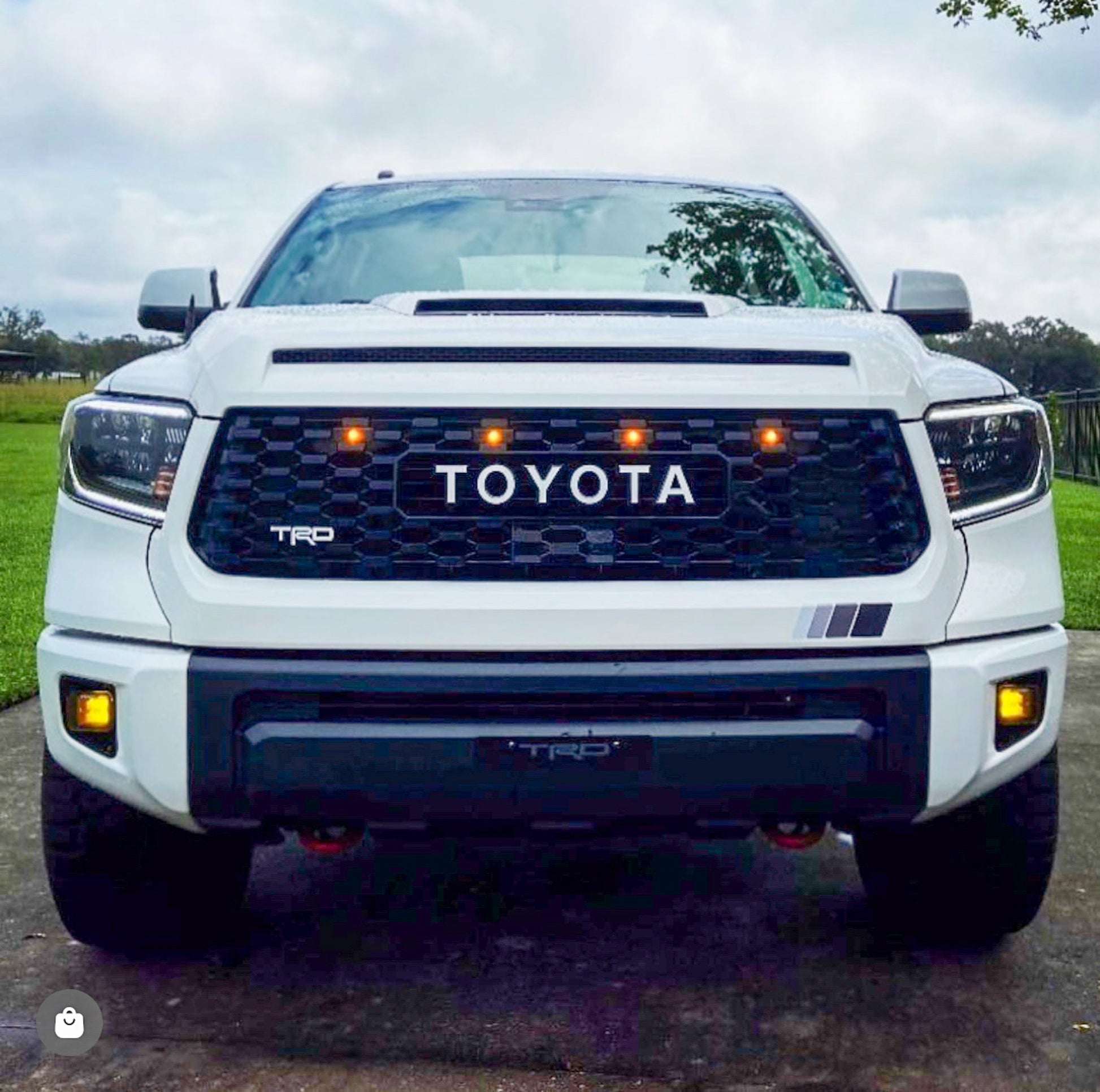 Toyota Tundra LED Grille Lights | Toyota Grille Lights | Yota Leds