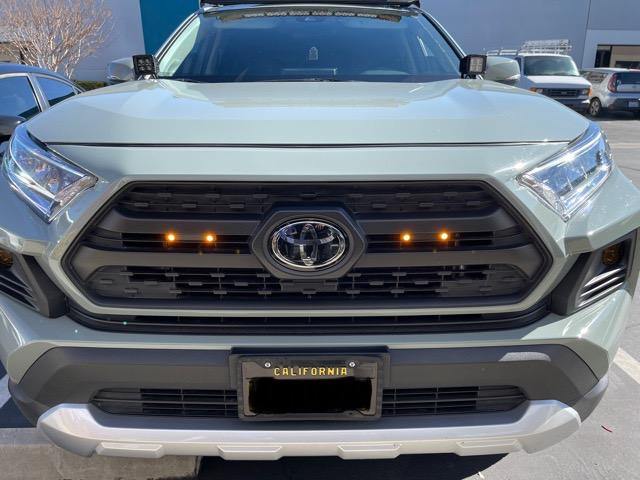 Replacement LED Grille Light White light for 2019-2022 Toyota RAV4