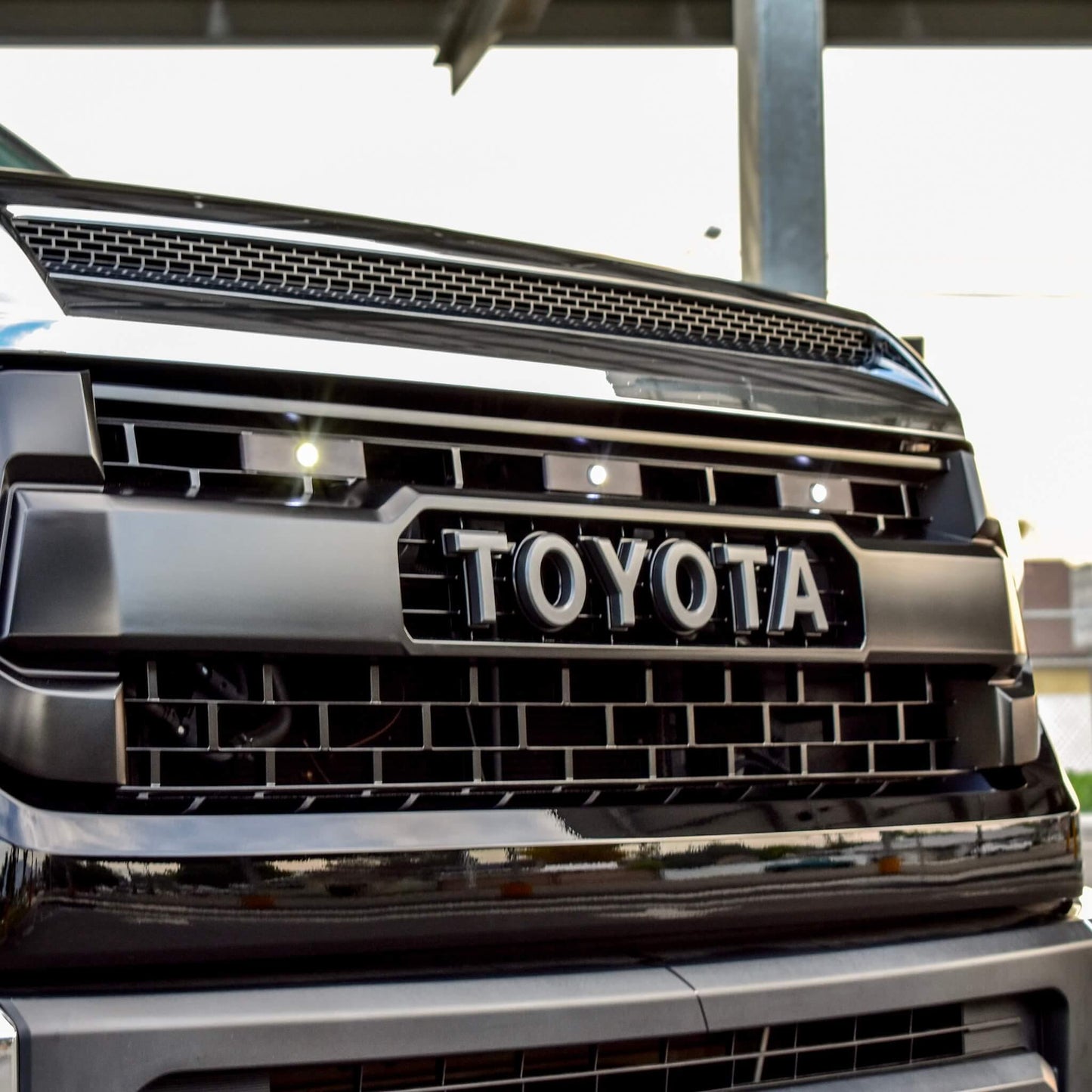 Tundra LED Grille Lights | Tundra Grille Lights | Yota Leds